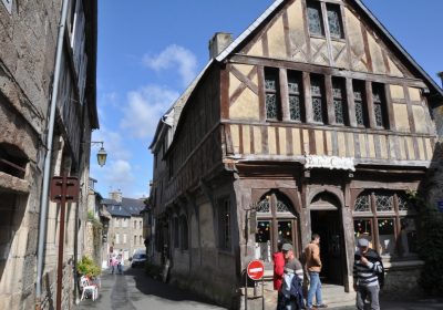 Magasin, Tréguier